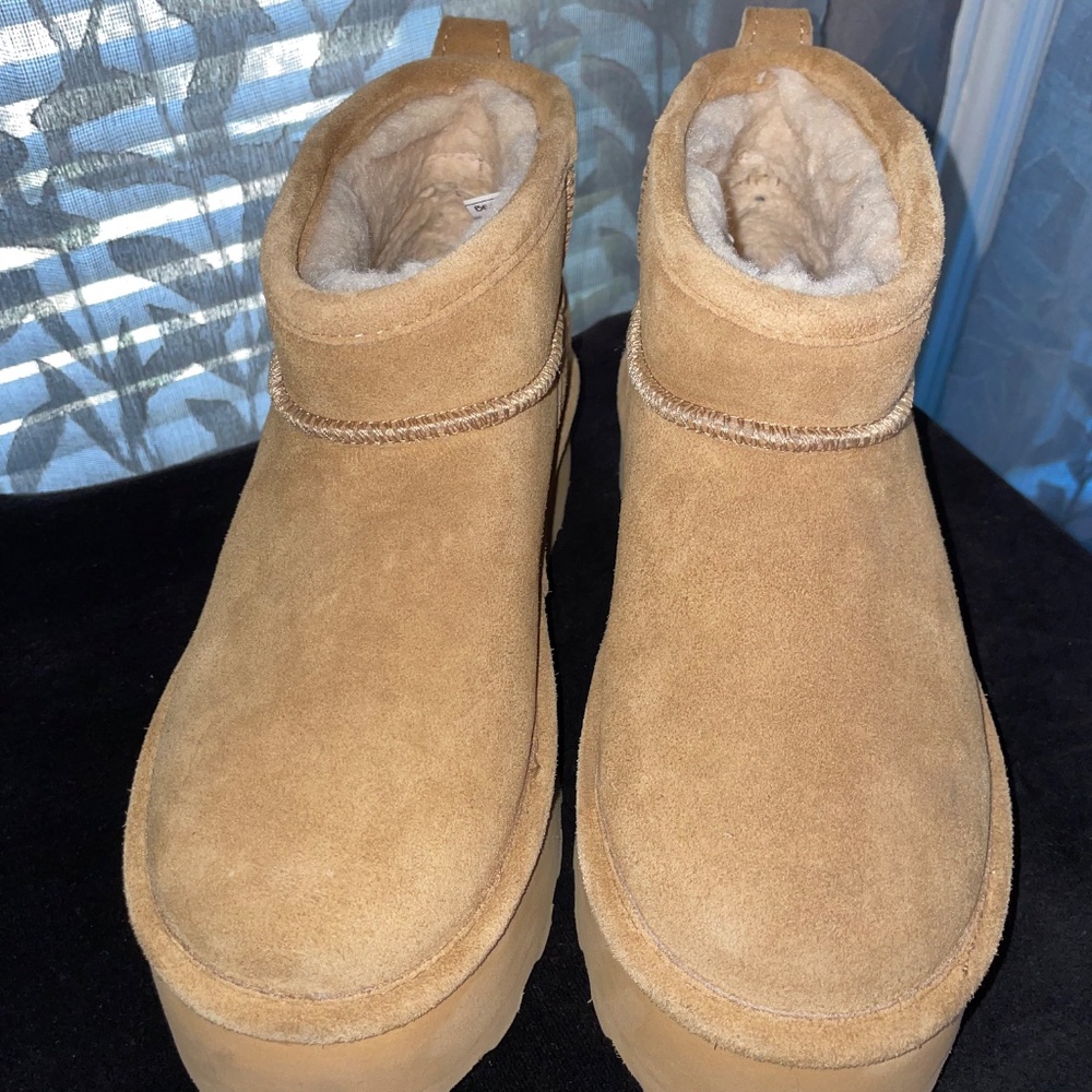 Bear Paw Ankle Boots